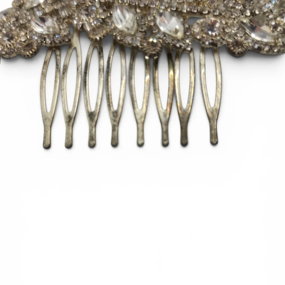 Vintage Rhinestone Silvertone Style Metal Hair Comb
